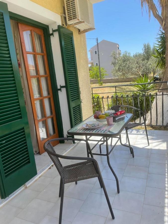 Lemon Tree Apartments B C Argostoli  Exteriör bild